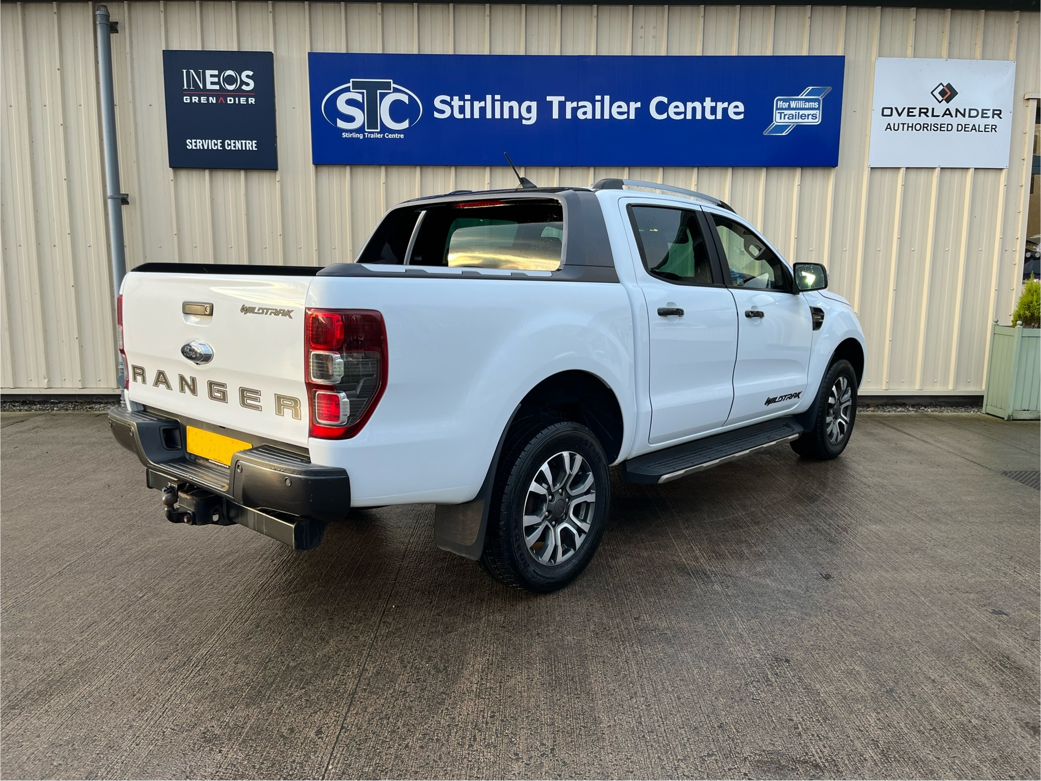 Alternative Ford Ranger image