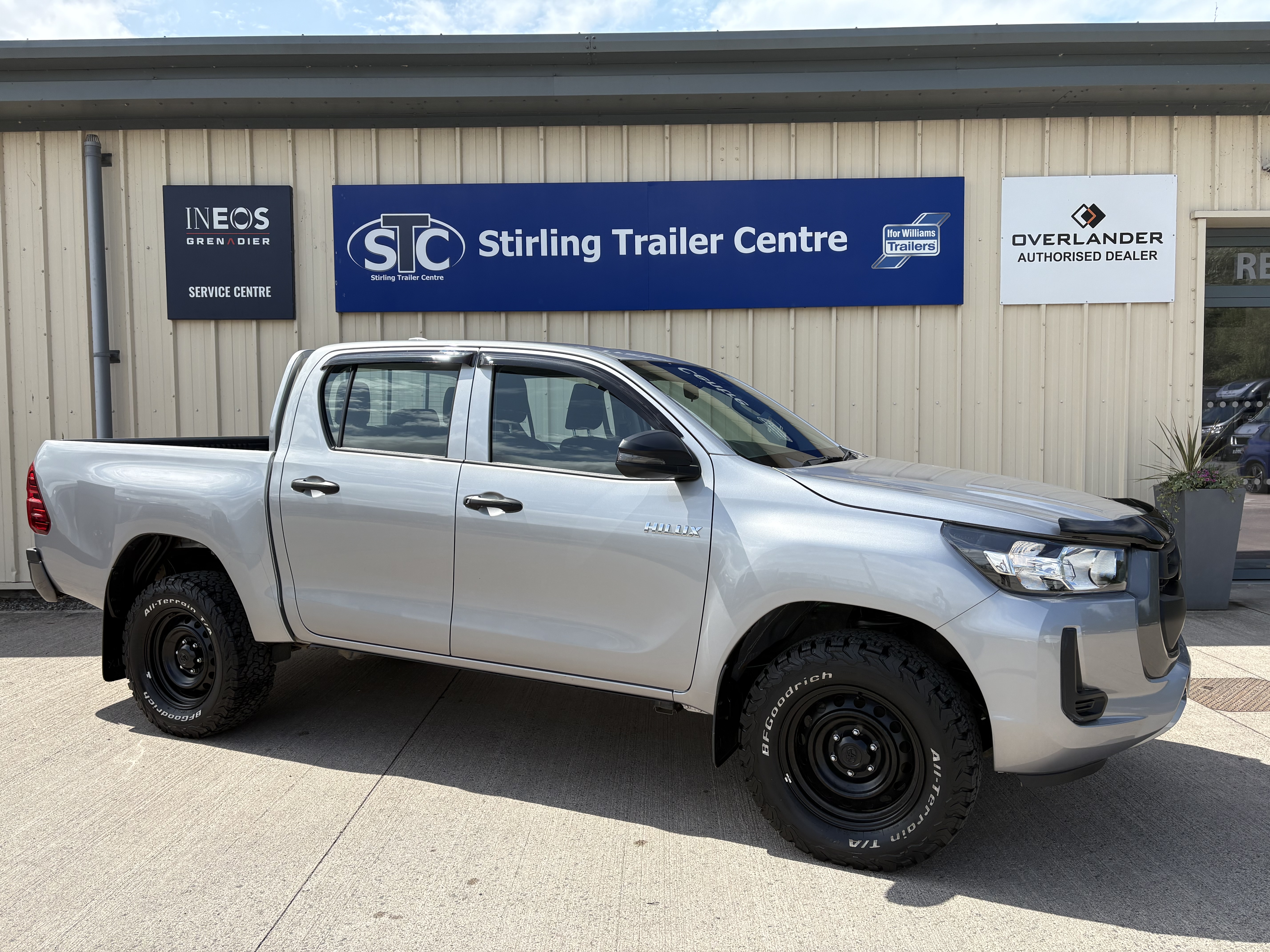 Alternative TOYOTA HILUX  image