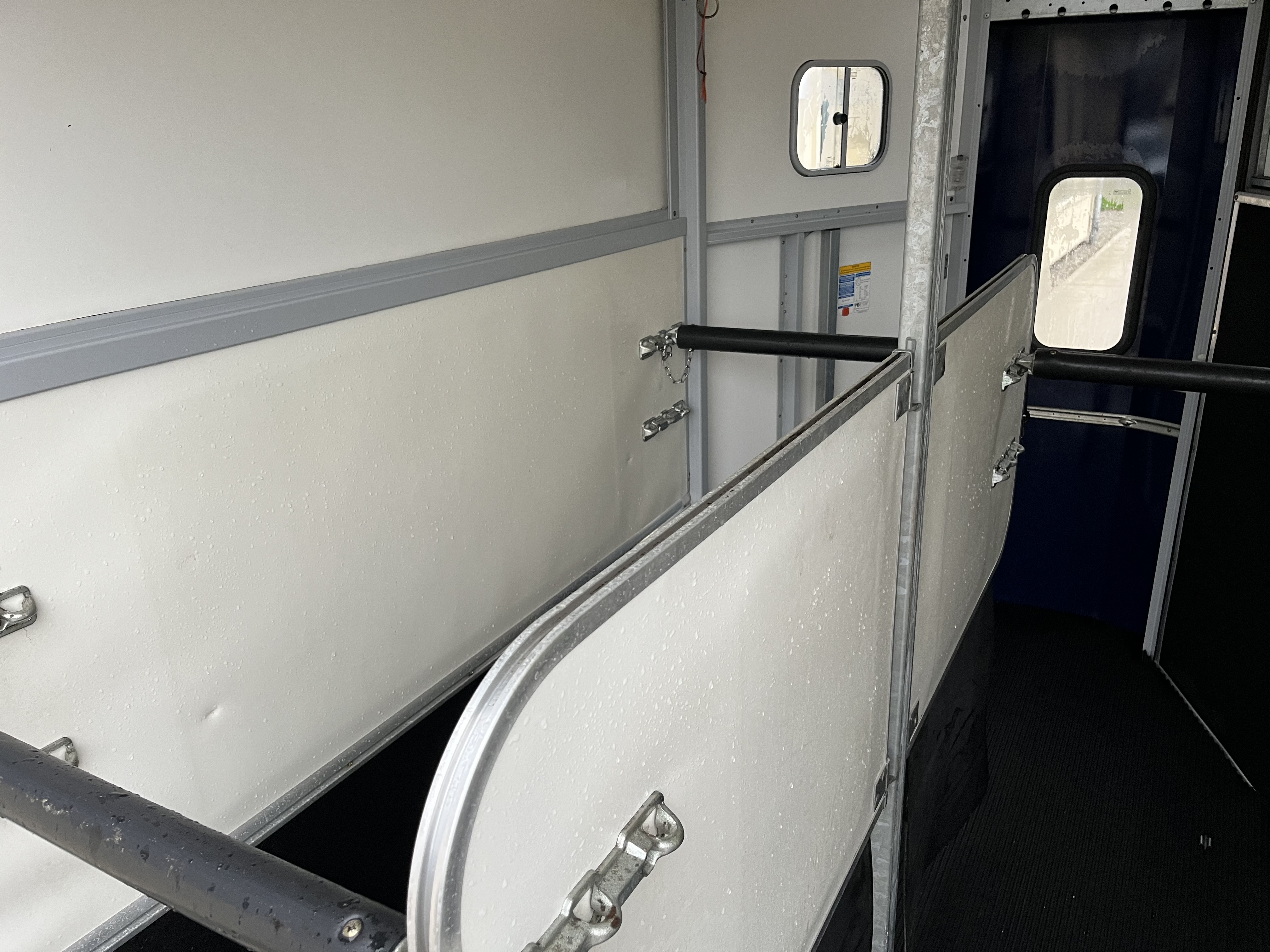 Alternative IFOR WILLIAMS HB506 image