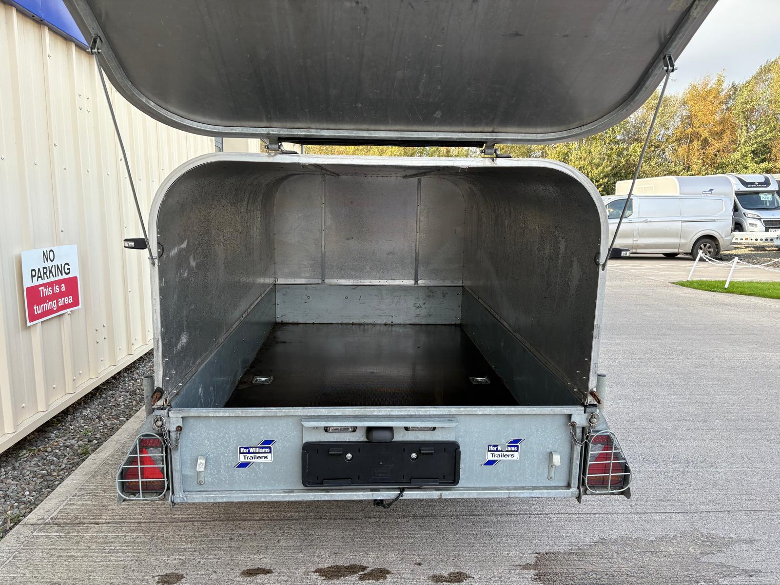 Alternative IFOR WILLIAMS image