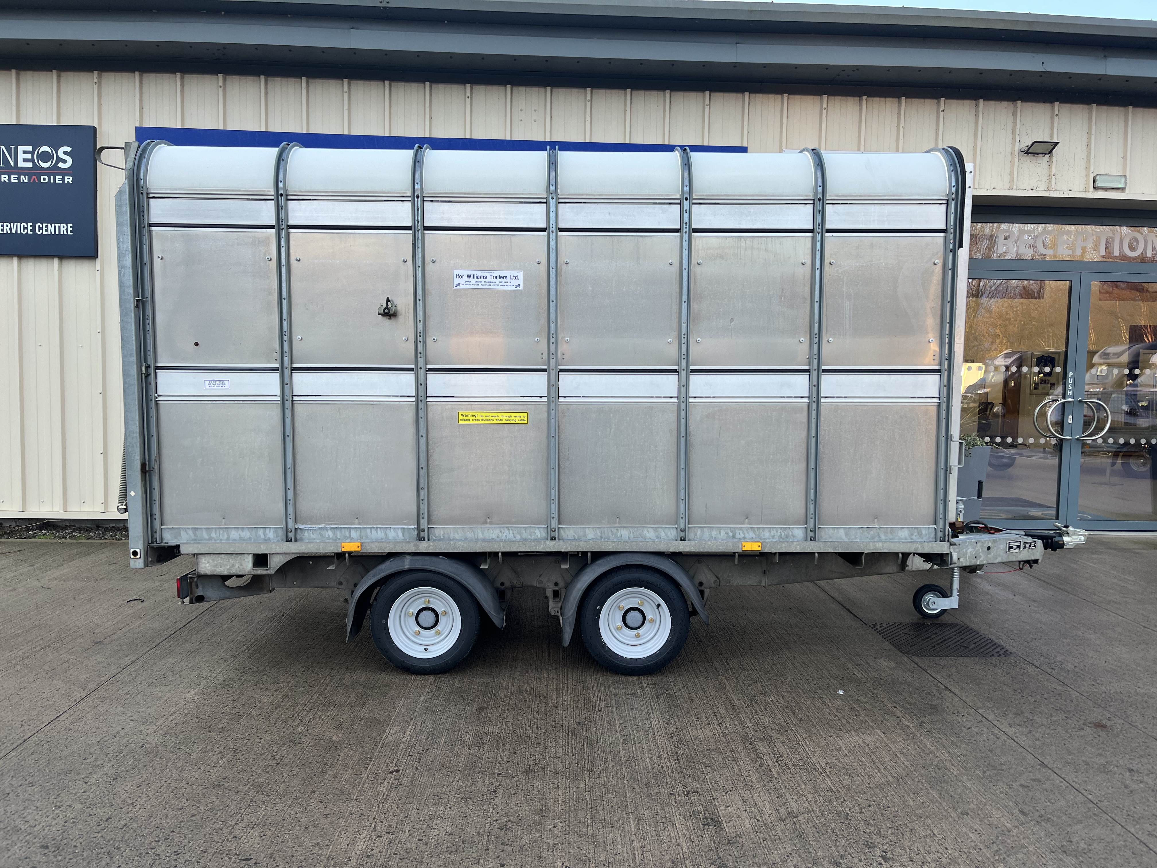 Alternative IFOR WILLIAMS DP120 12X6 1078 image