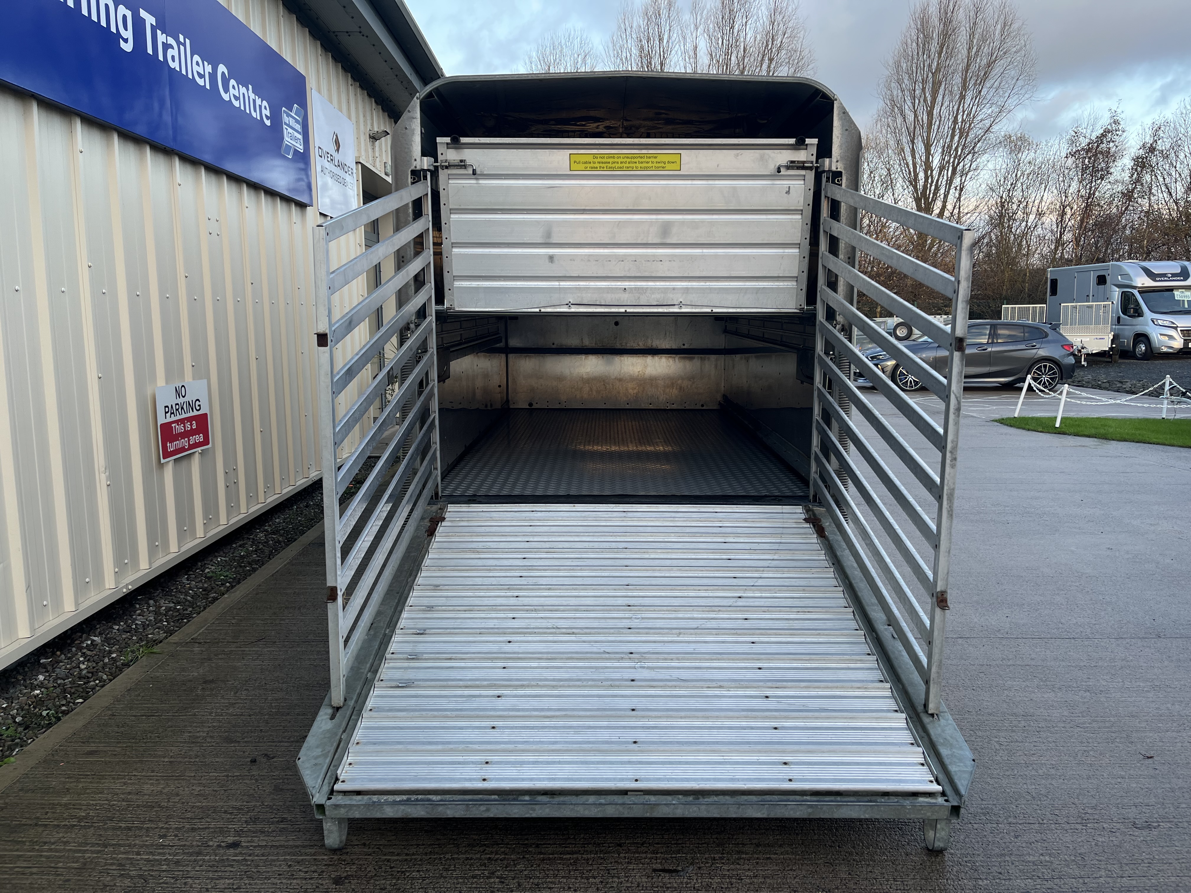 Alternative IFOR WILLIAMS DP120 12X6 1078 image