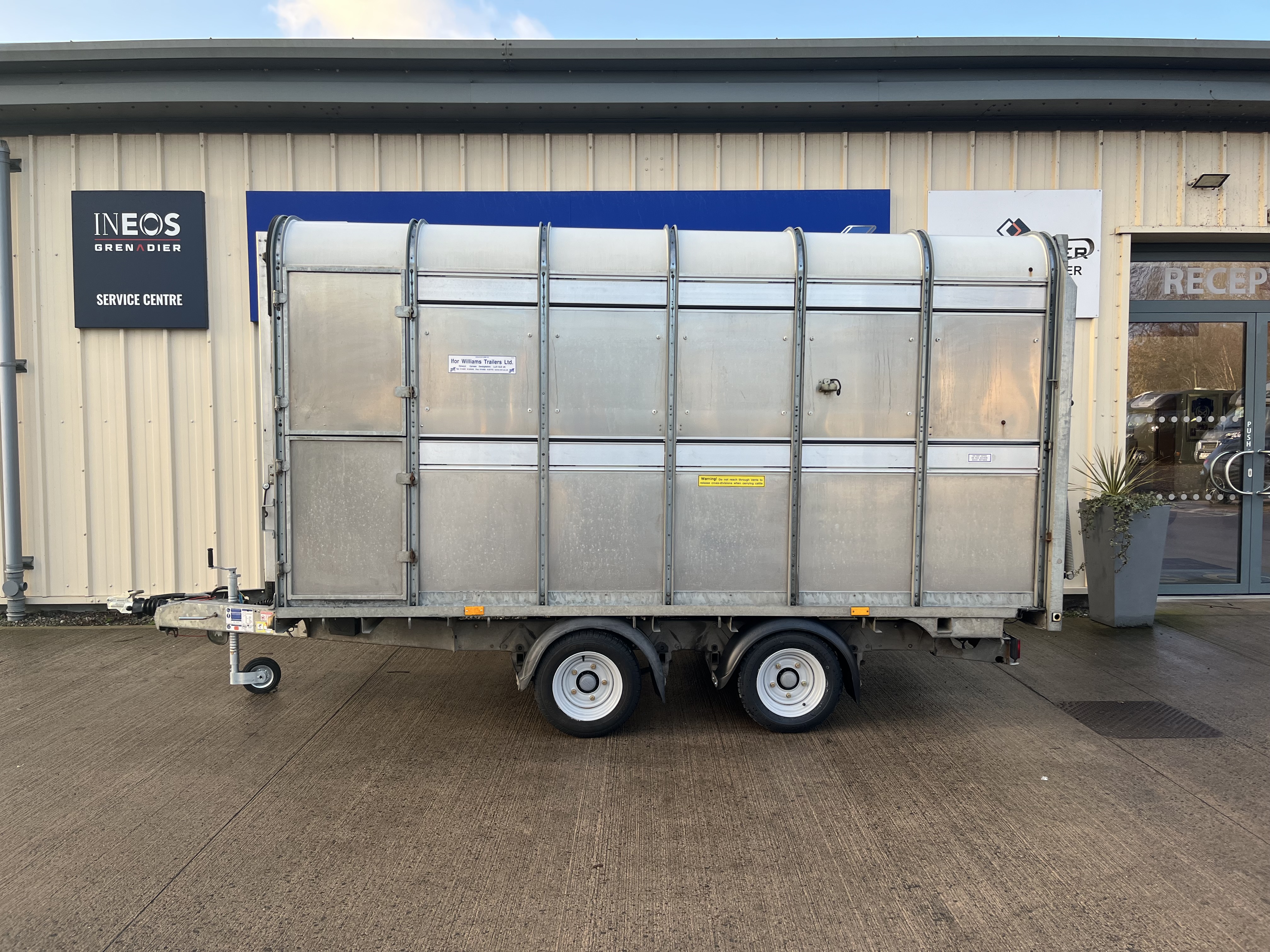 Alternative IFOR WILLIAMS DP120 12X6 1078 image