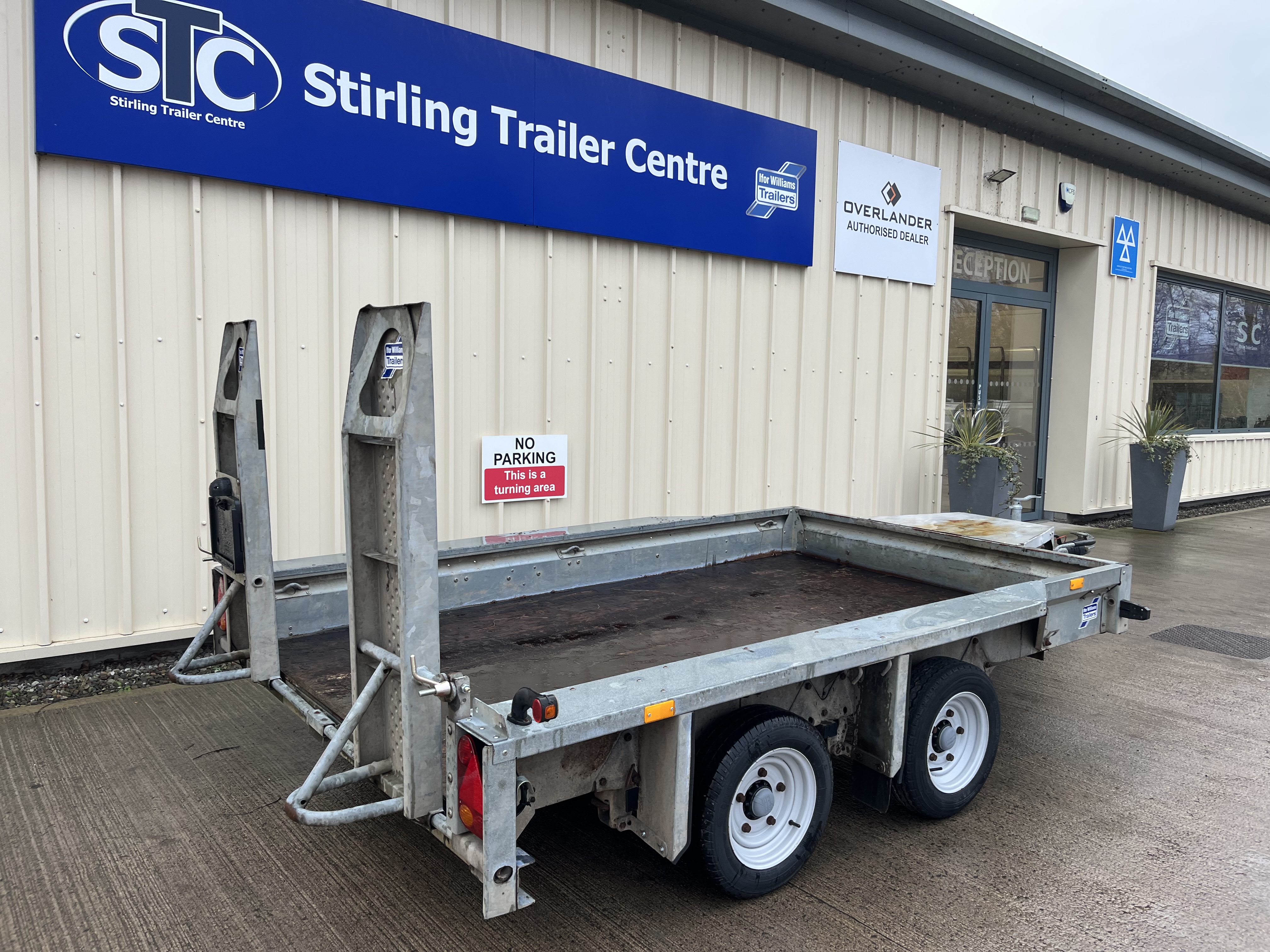 Alternative IFOR WILLIAMS GX106 1047 image