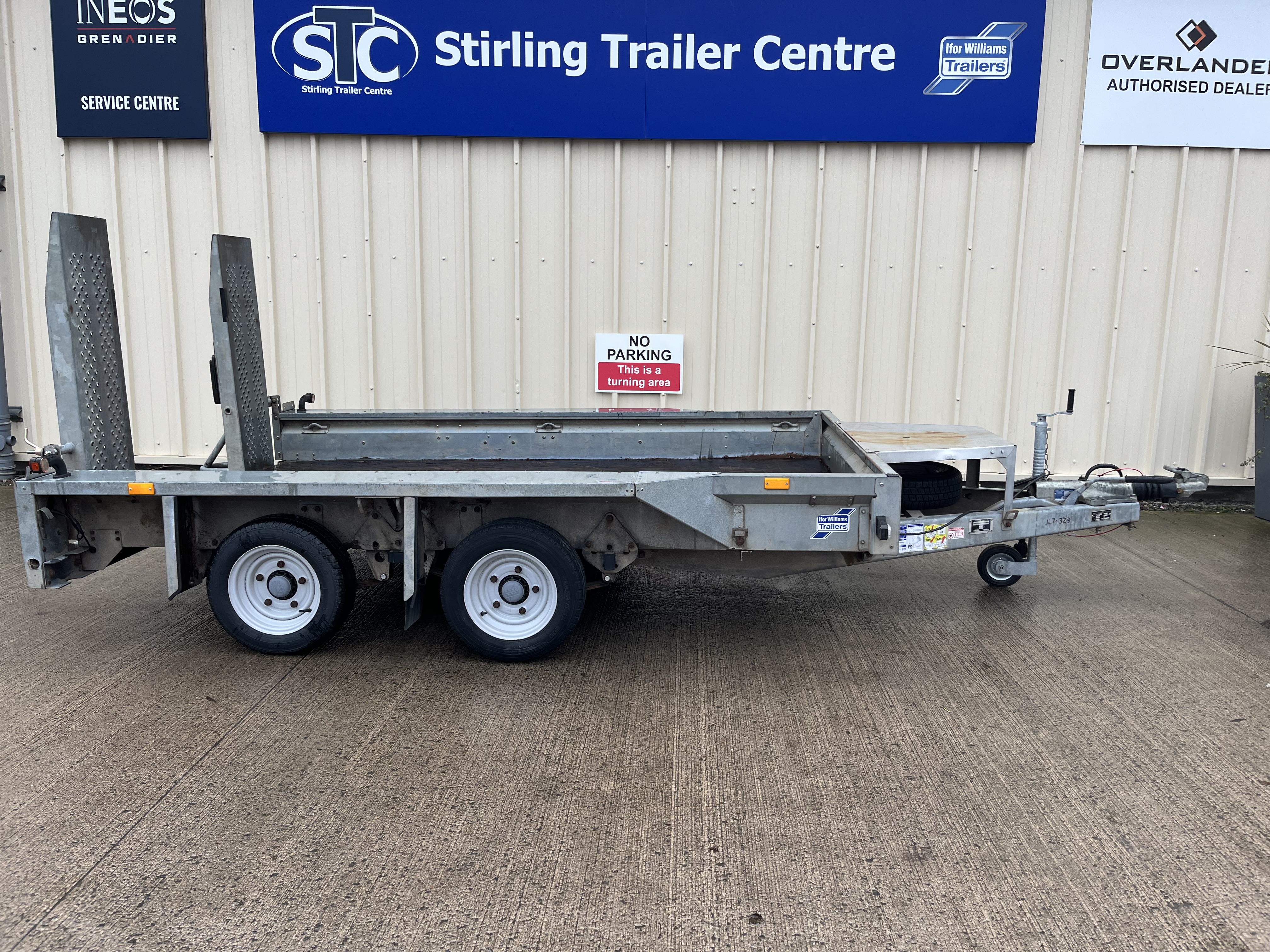 Alternative IFOR WILLIAMS GX106 1047 image