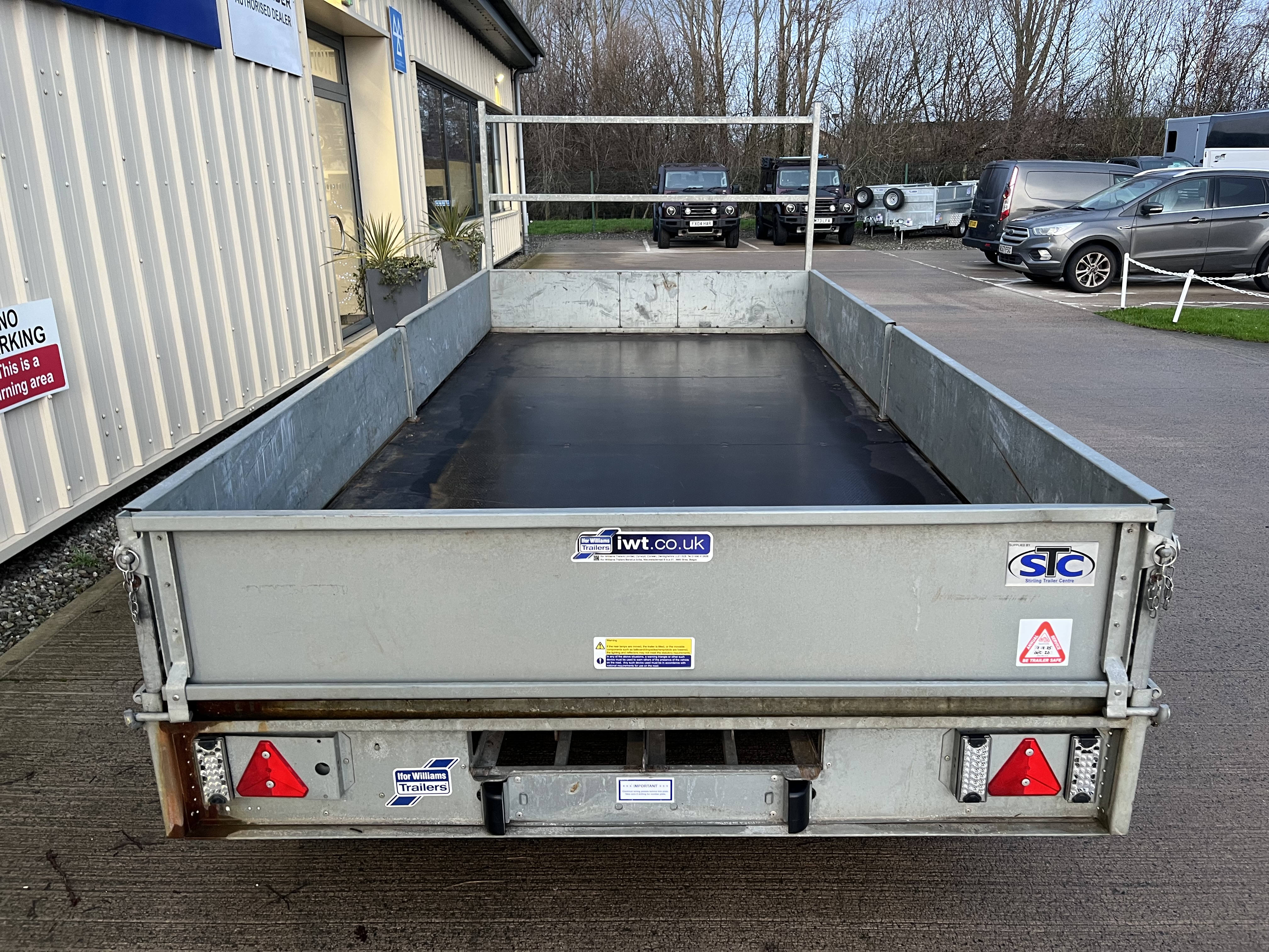 Alternative IFOR WILLIAMS LM146 TRI AXLE image