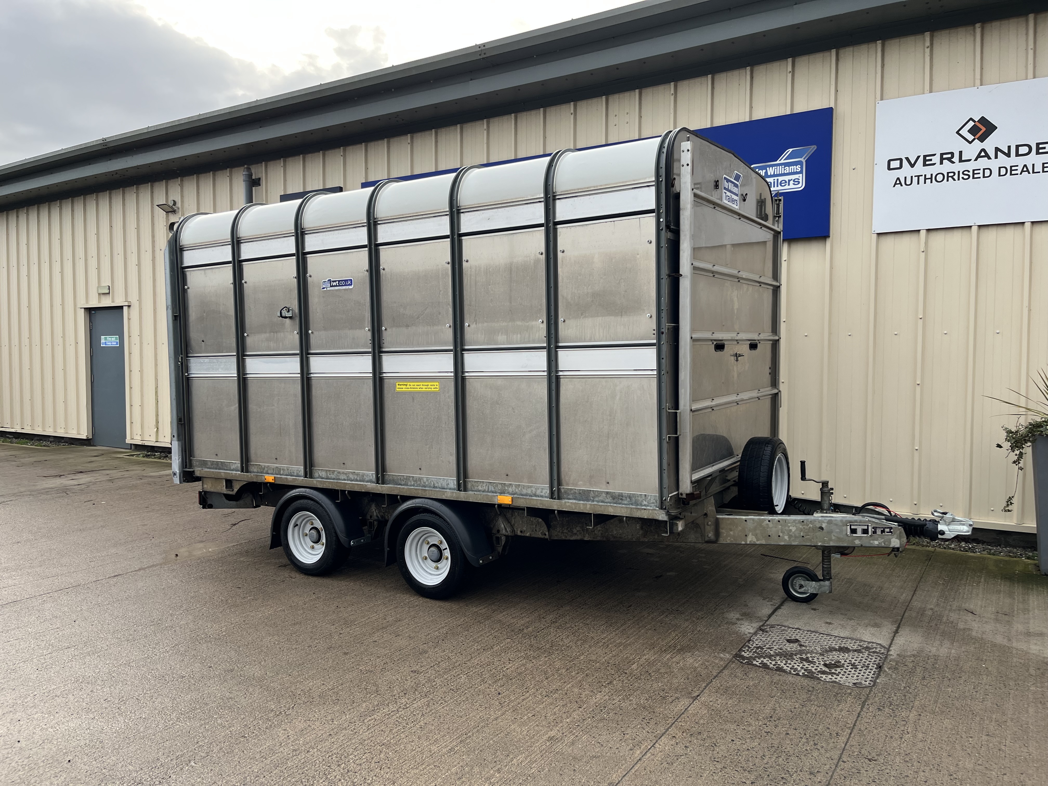 IFOR WILLIAMS DP120 image
