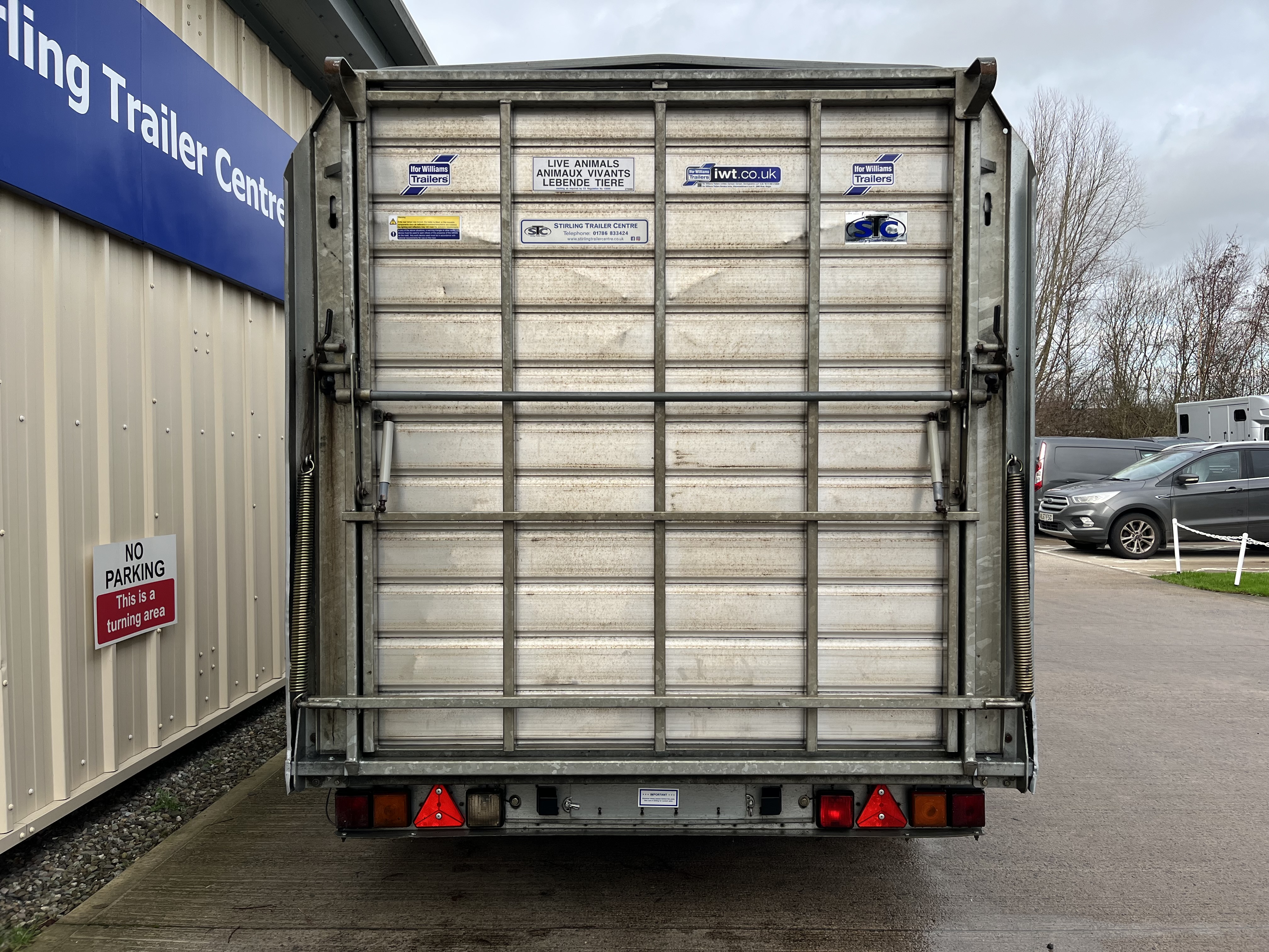 Alternative IFOR WILLIAMS DP120 image