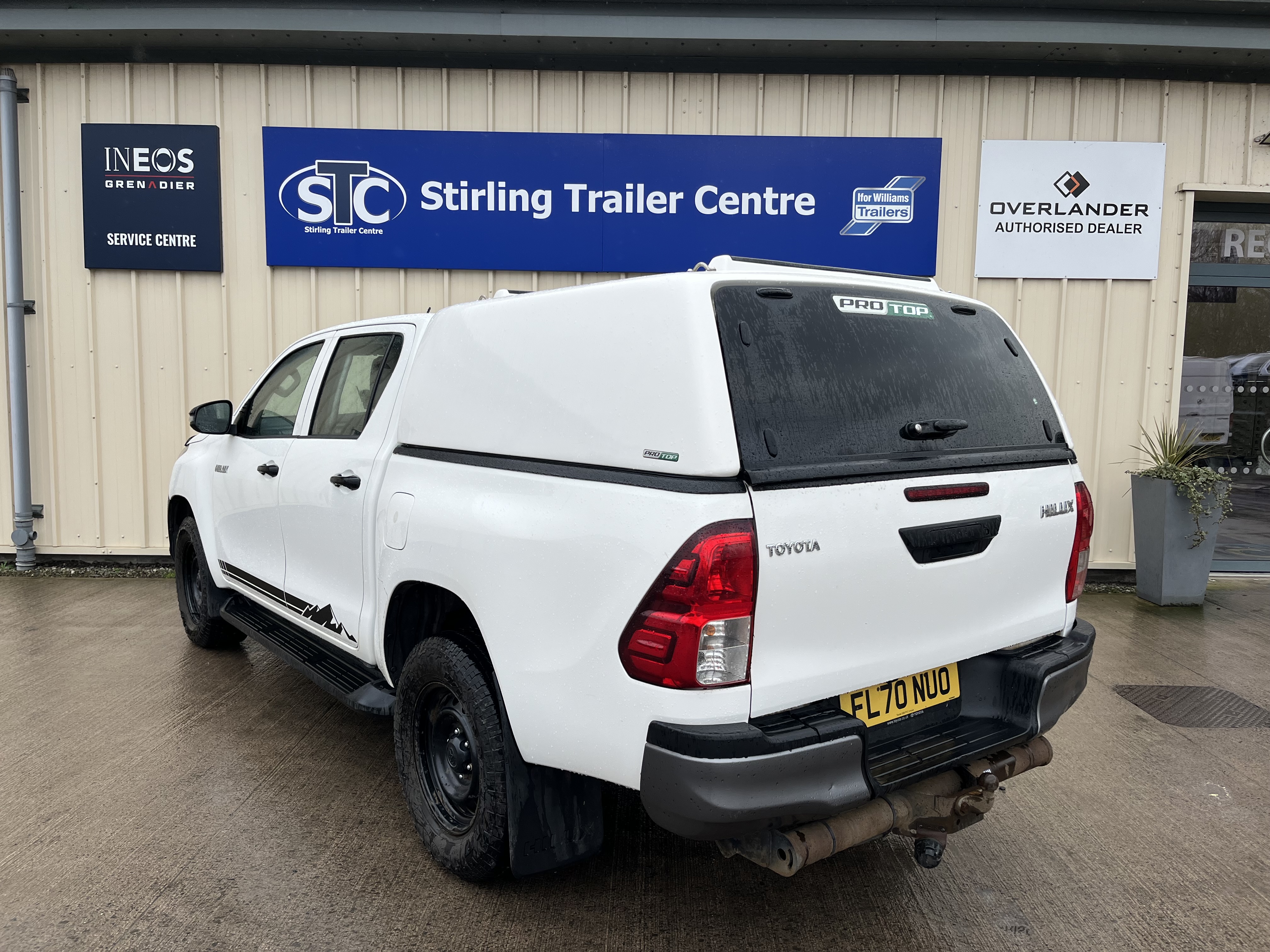 Alternative TOYOTA HILUX  image