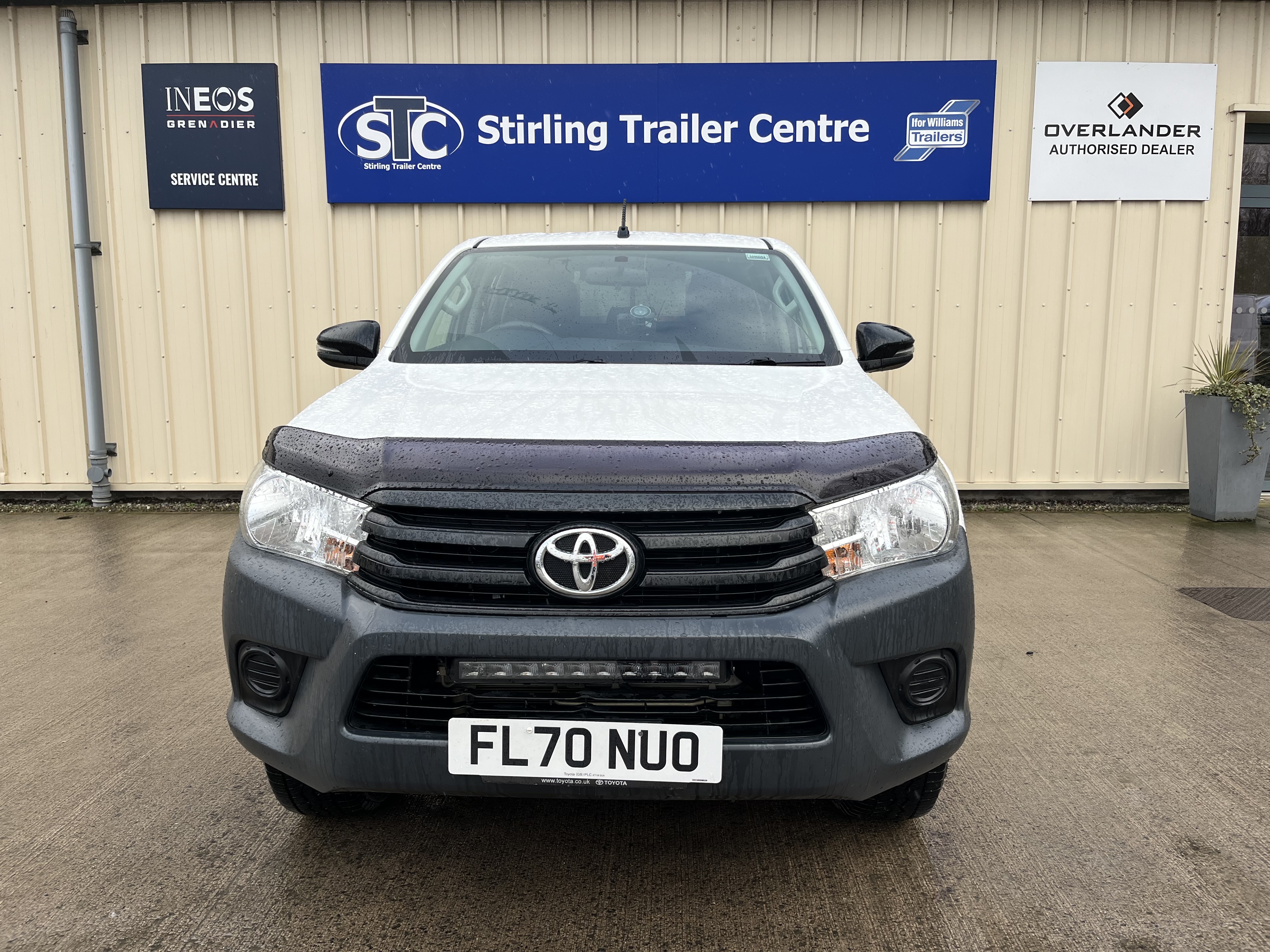 Alternative TOYOTA HILUX  image