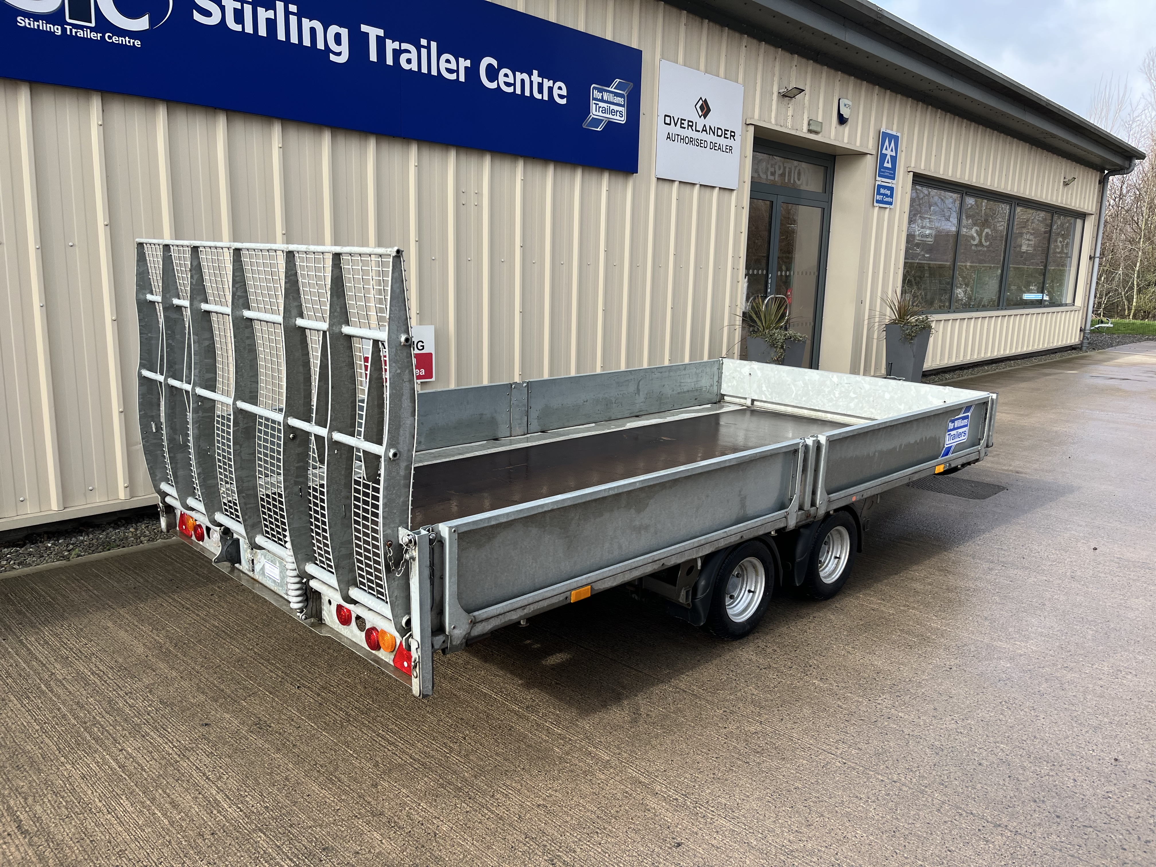 Alternative IFOR WILLIAMS TILTBED image