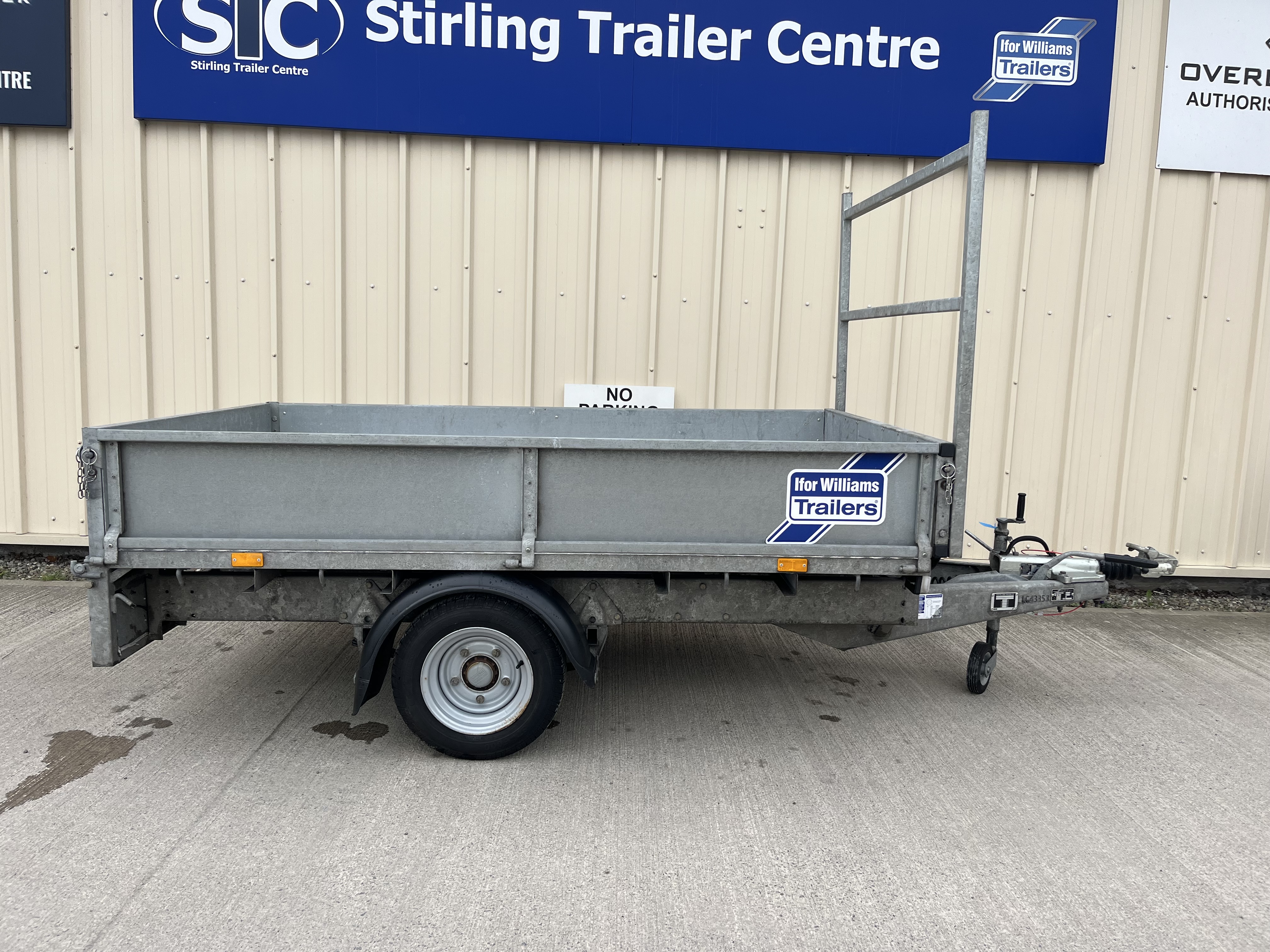 Alternative IFOR WILLIAMS LM85 image