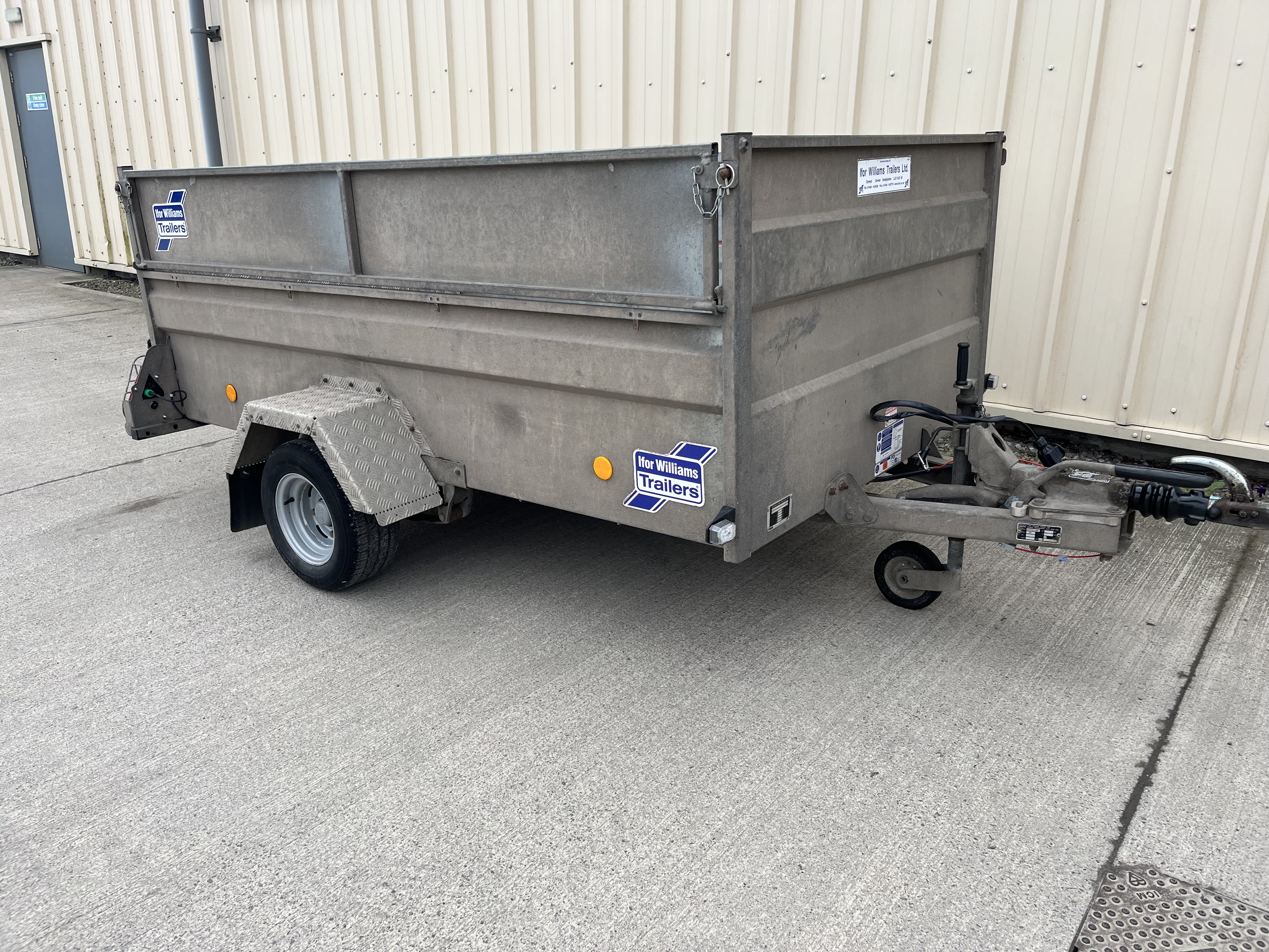 Alternative IFOR WILLIAMS Q8     9473 image