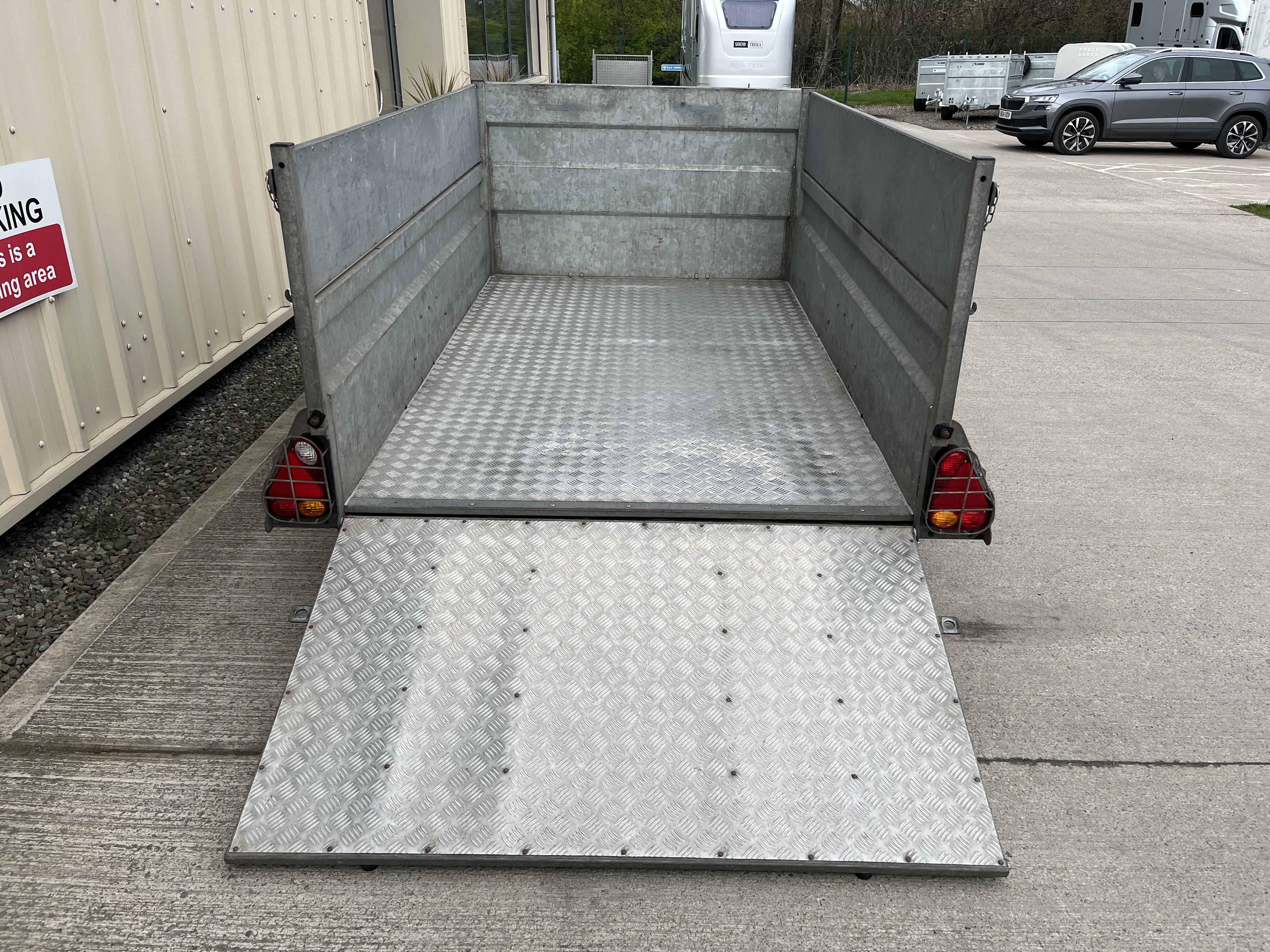 Alternative IFOR WILLIAMS Q8     9473 image