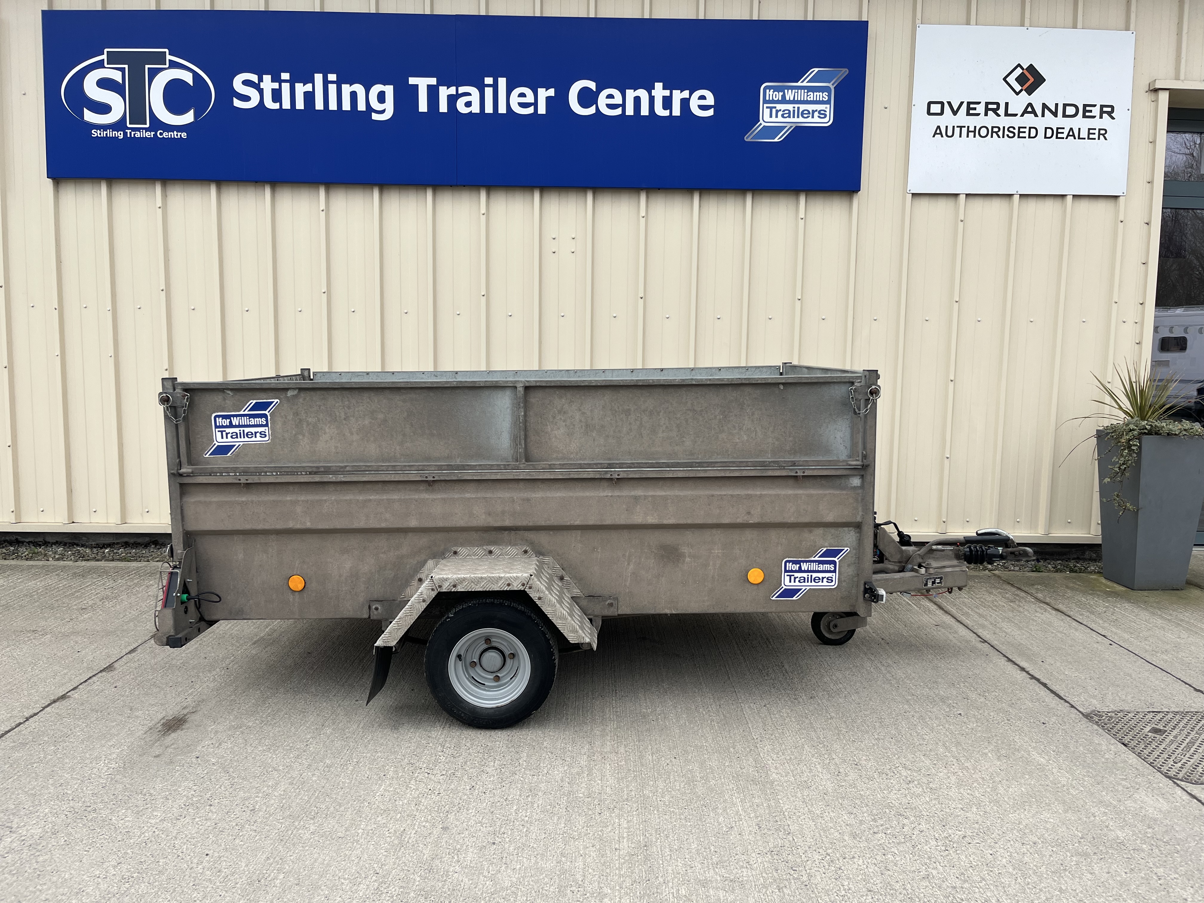 Alternative IFOR WILLIAMS Q8     9473 image