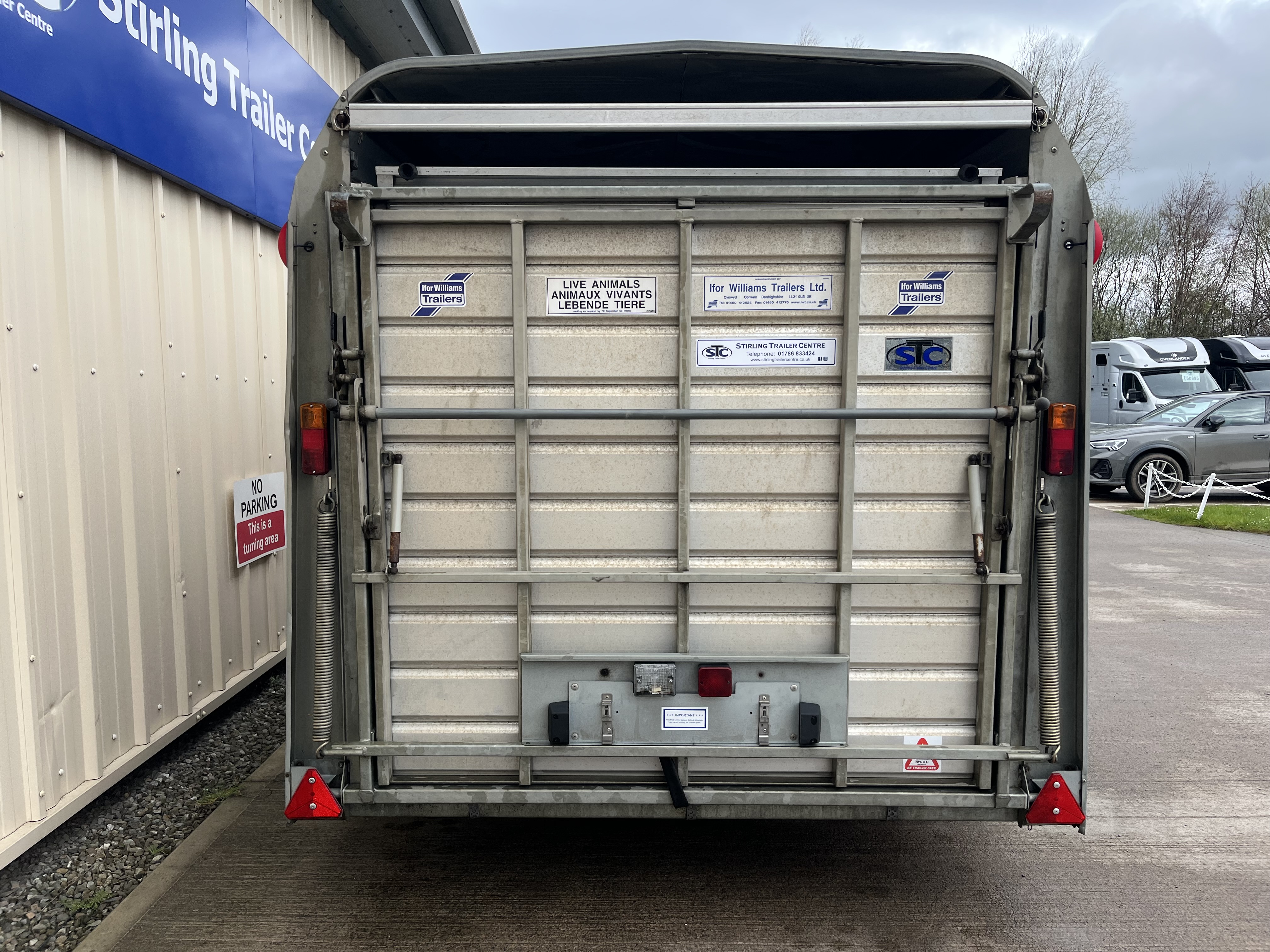 Alternative IFOR WILLIAMS TA510      1822 image