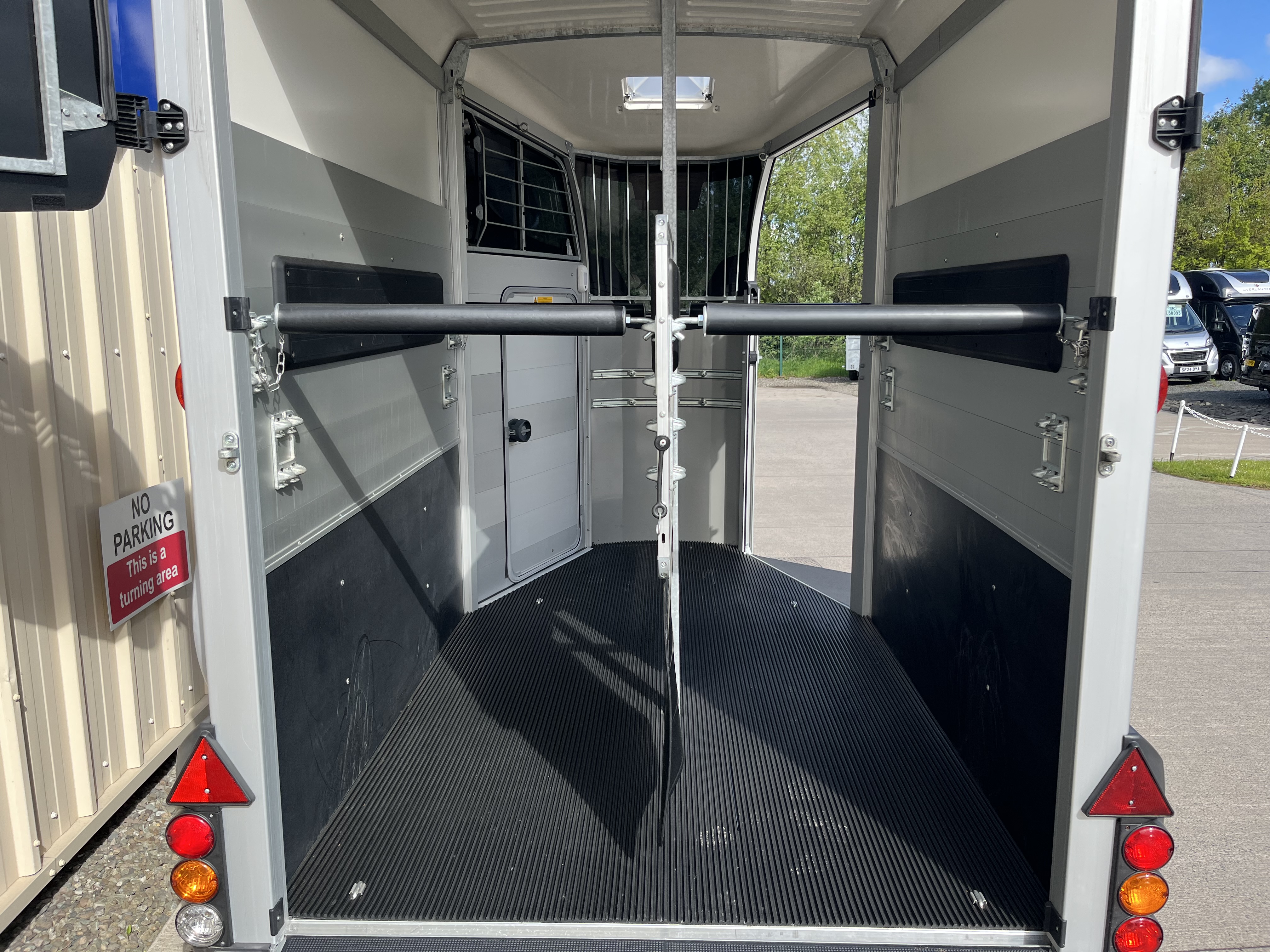 Alternative IFOR WILLIAMS HBX506           9230 image