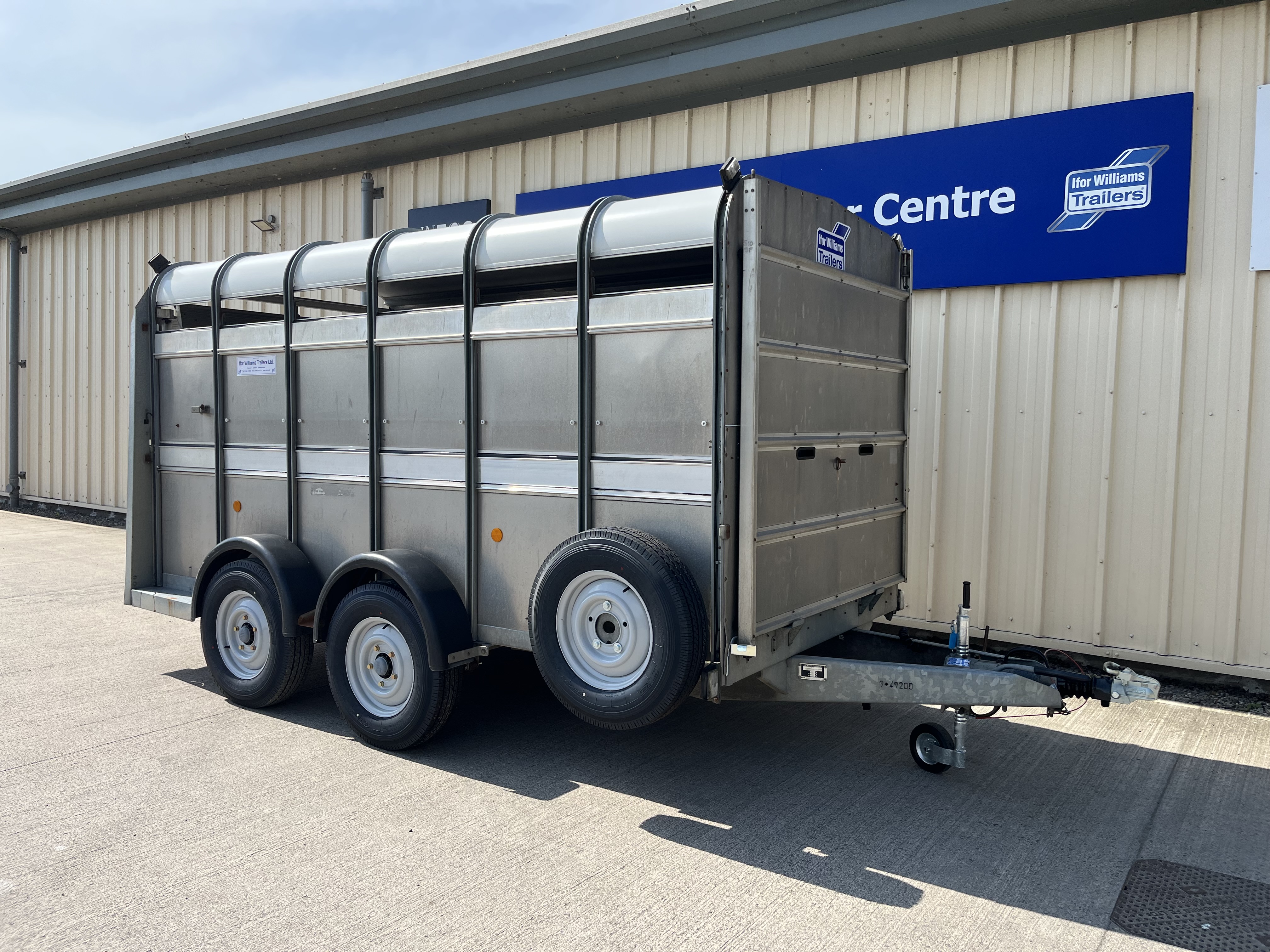 IFOR WILLIAMS TA510 12X6          3482 image