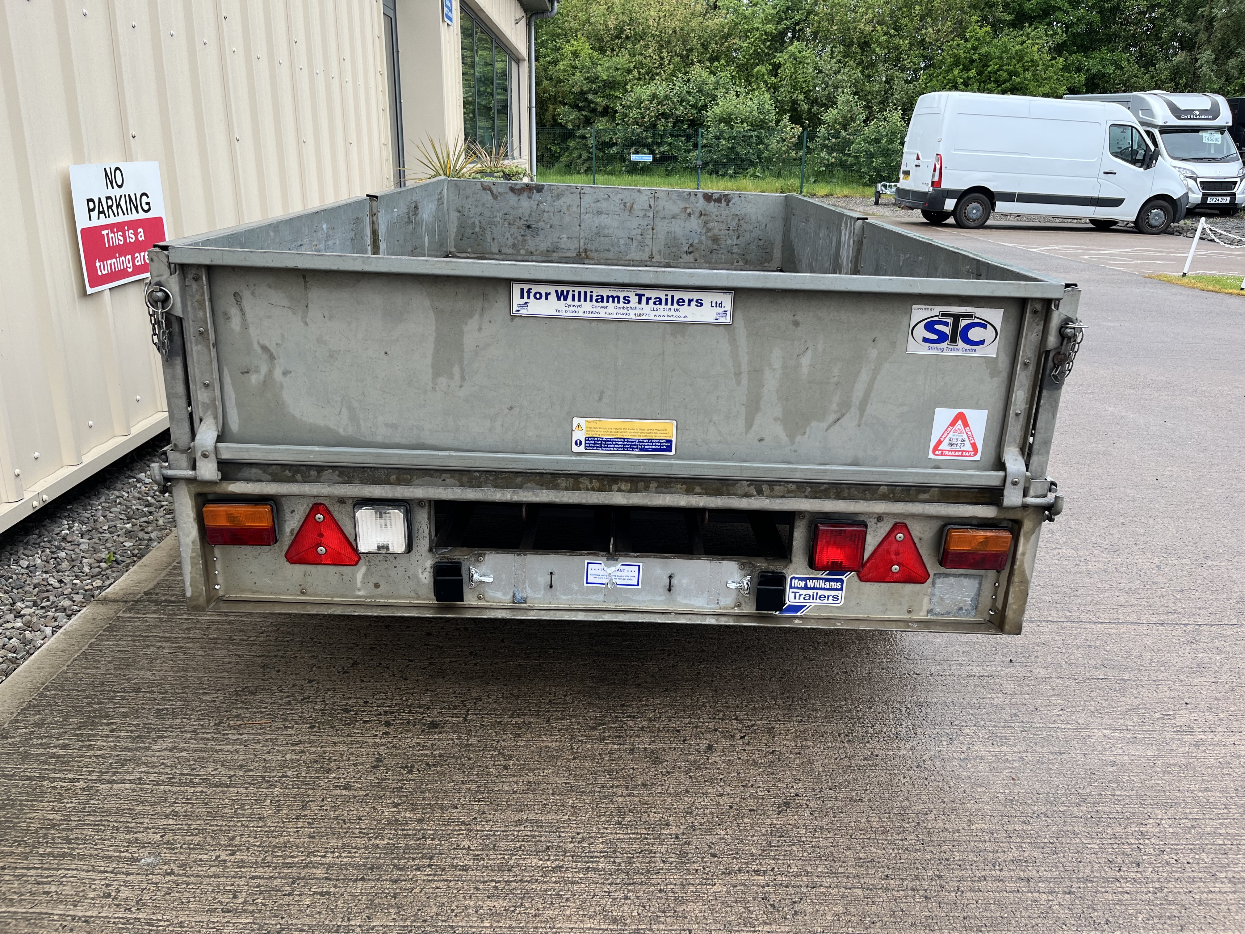Alternative IFOR WILLIAMS LM105 image