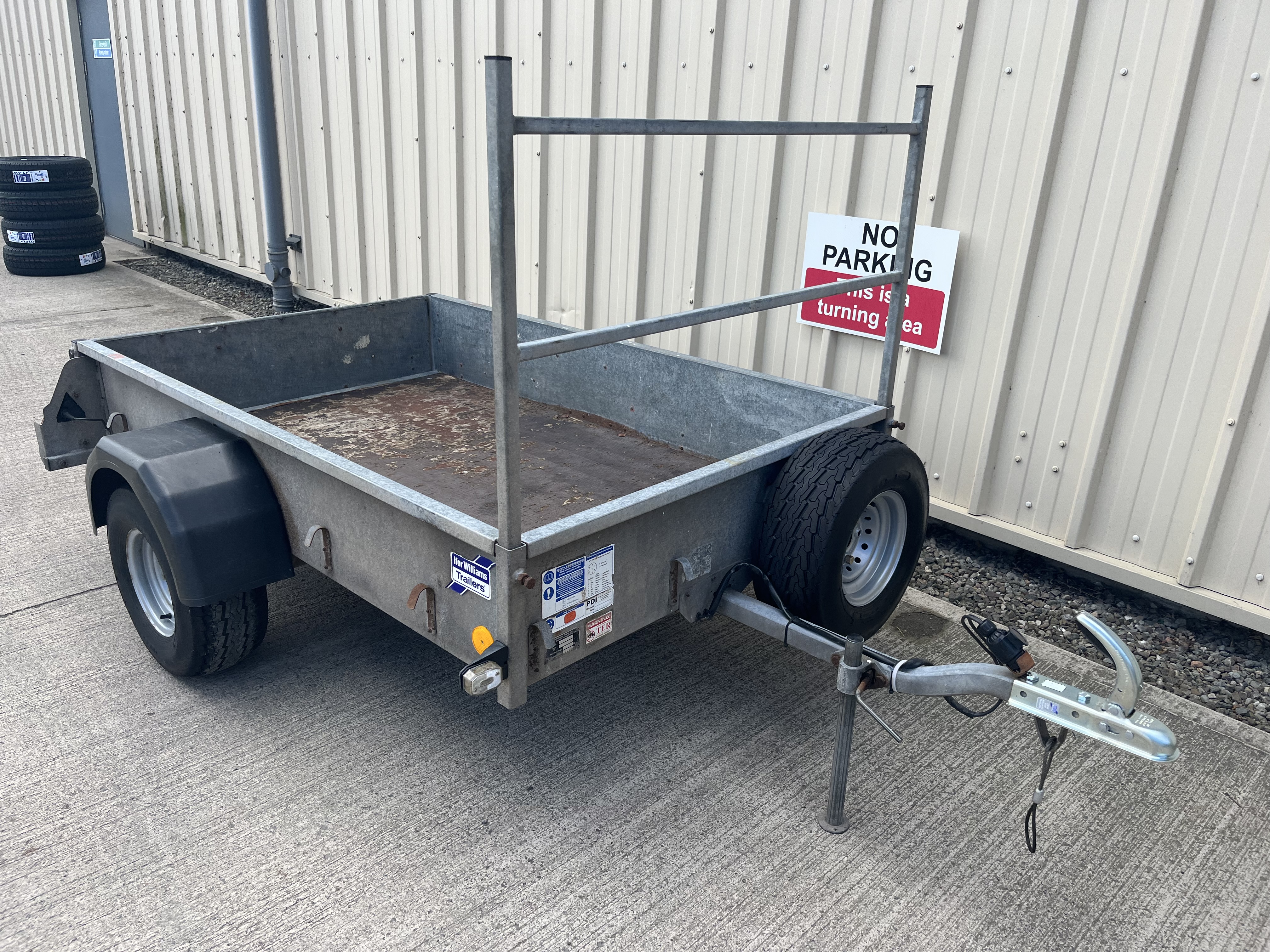 Alternative IFOR WILLIAMS P6e           6813 image