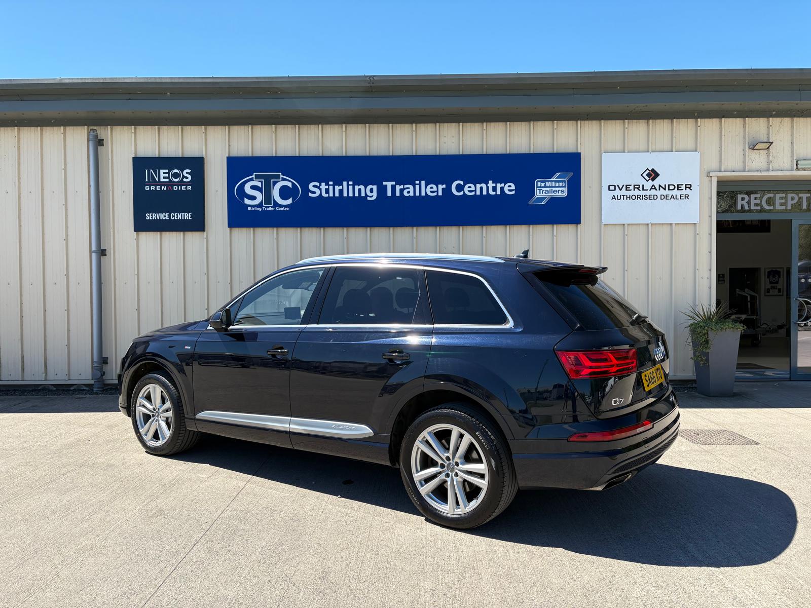 Alternative AUDI Q7 image