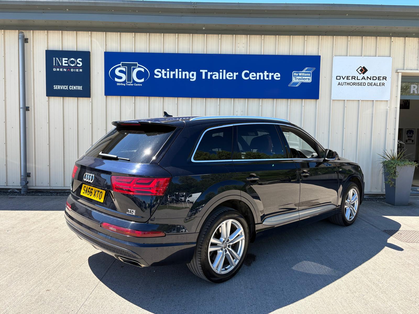 Alternative AUDI Q7 image