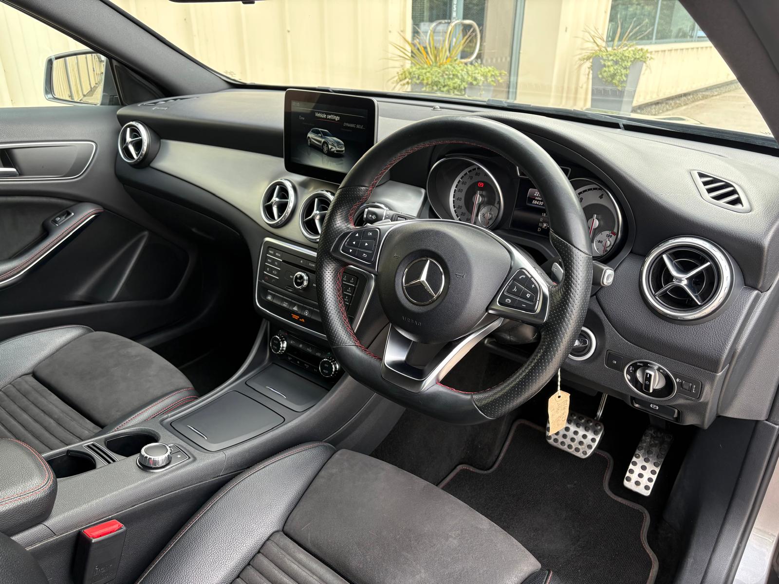 Alternative MERECEDES GLA220d image