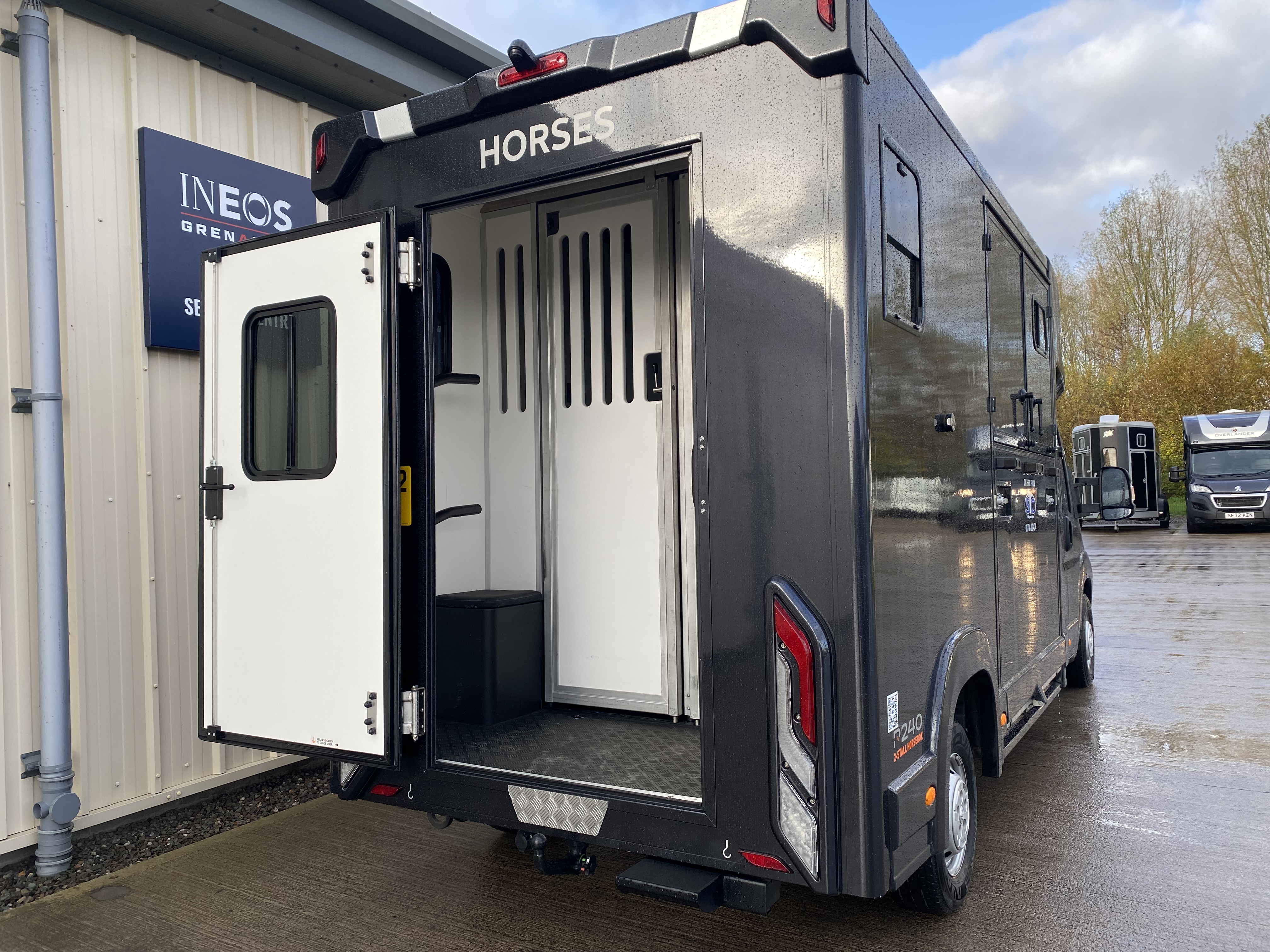 Alternative R240 image