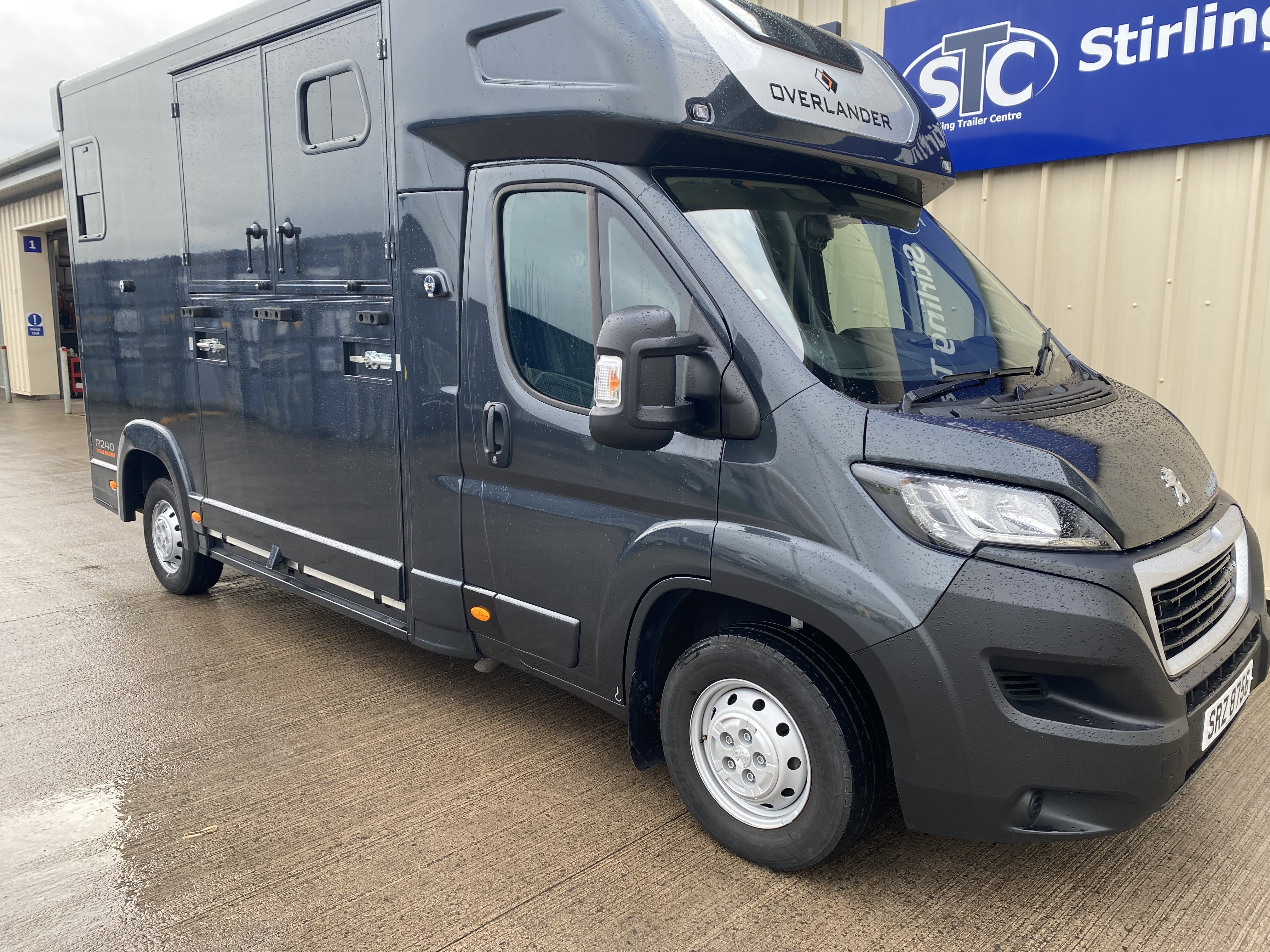 Alternative R240 image