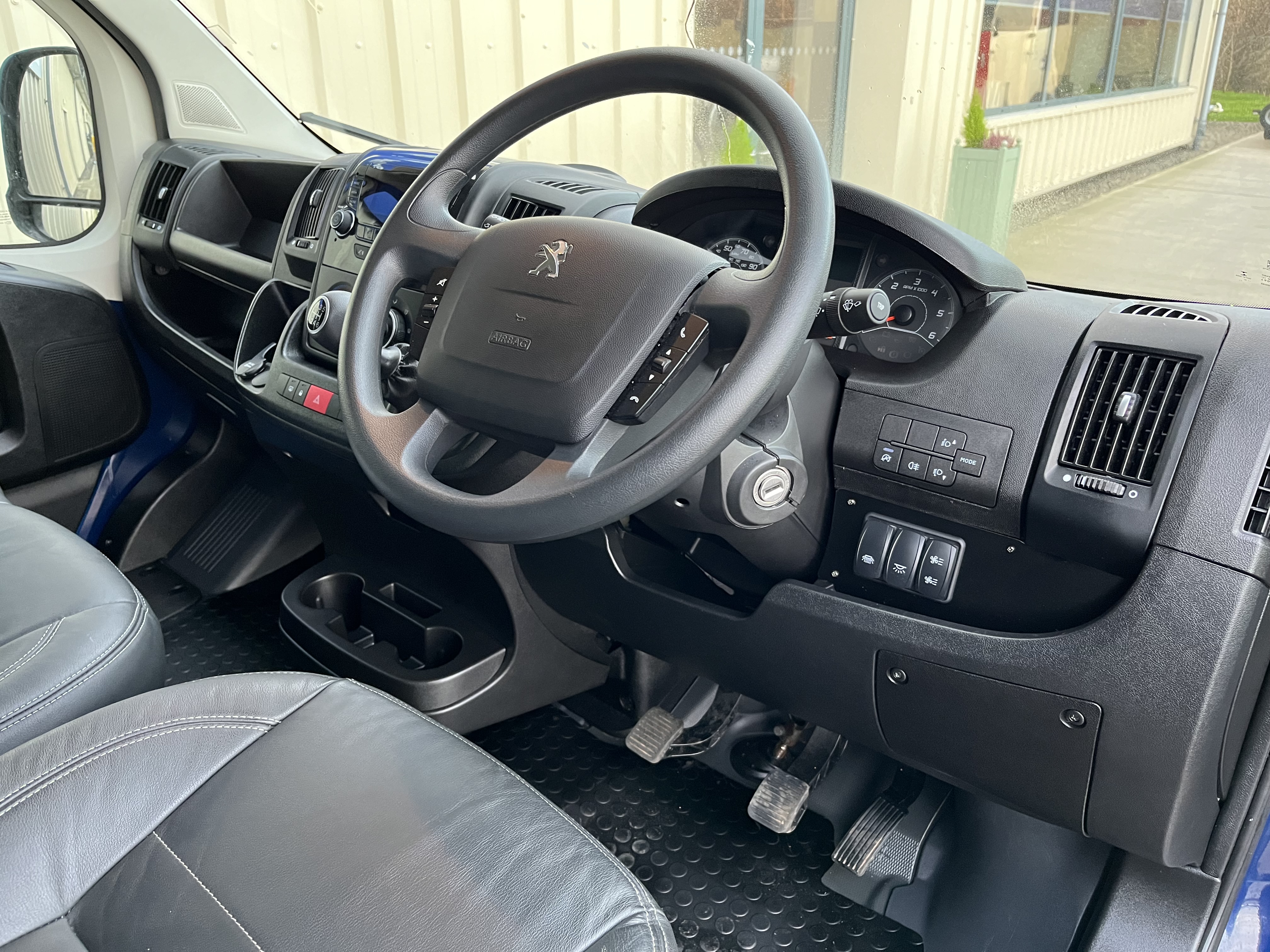 Alternative R240 image