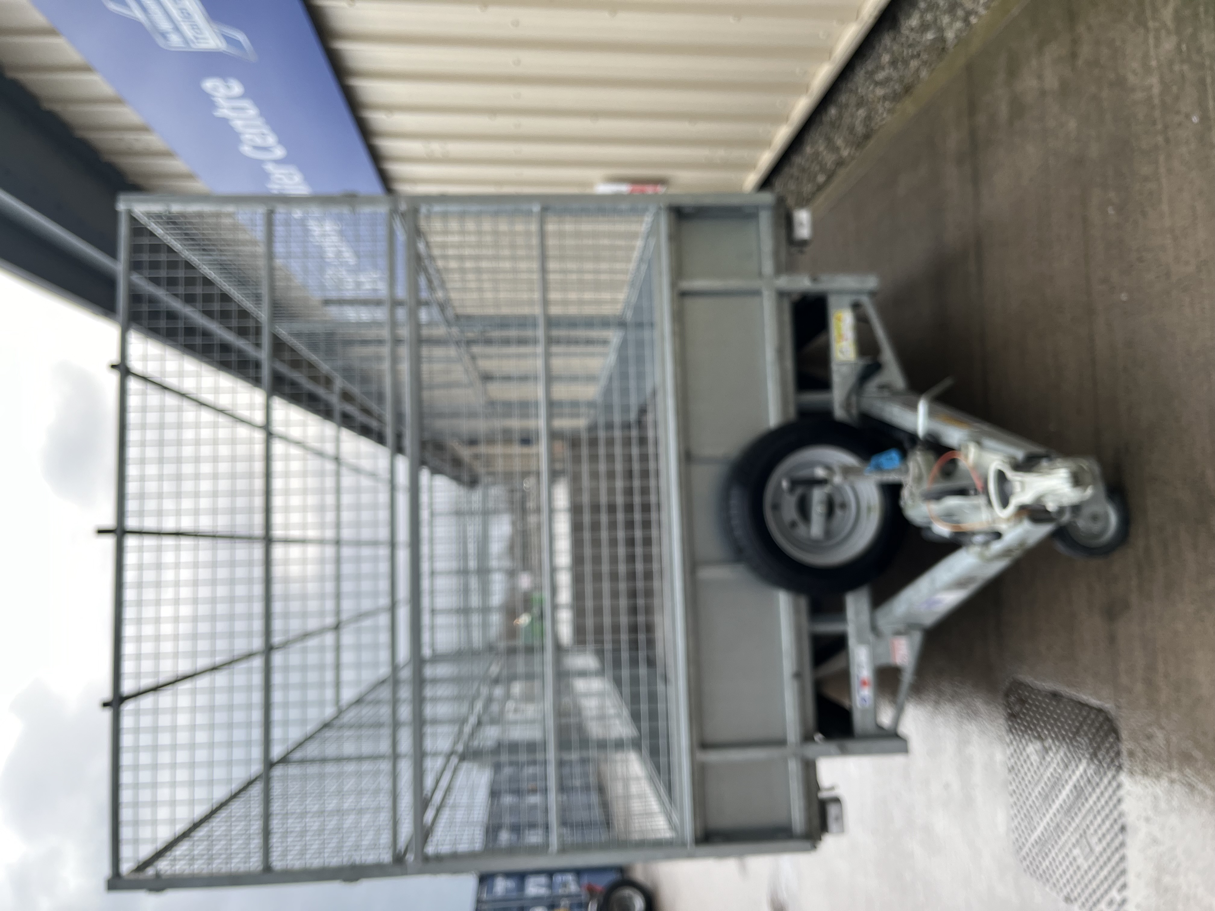 Alternative LM186 image