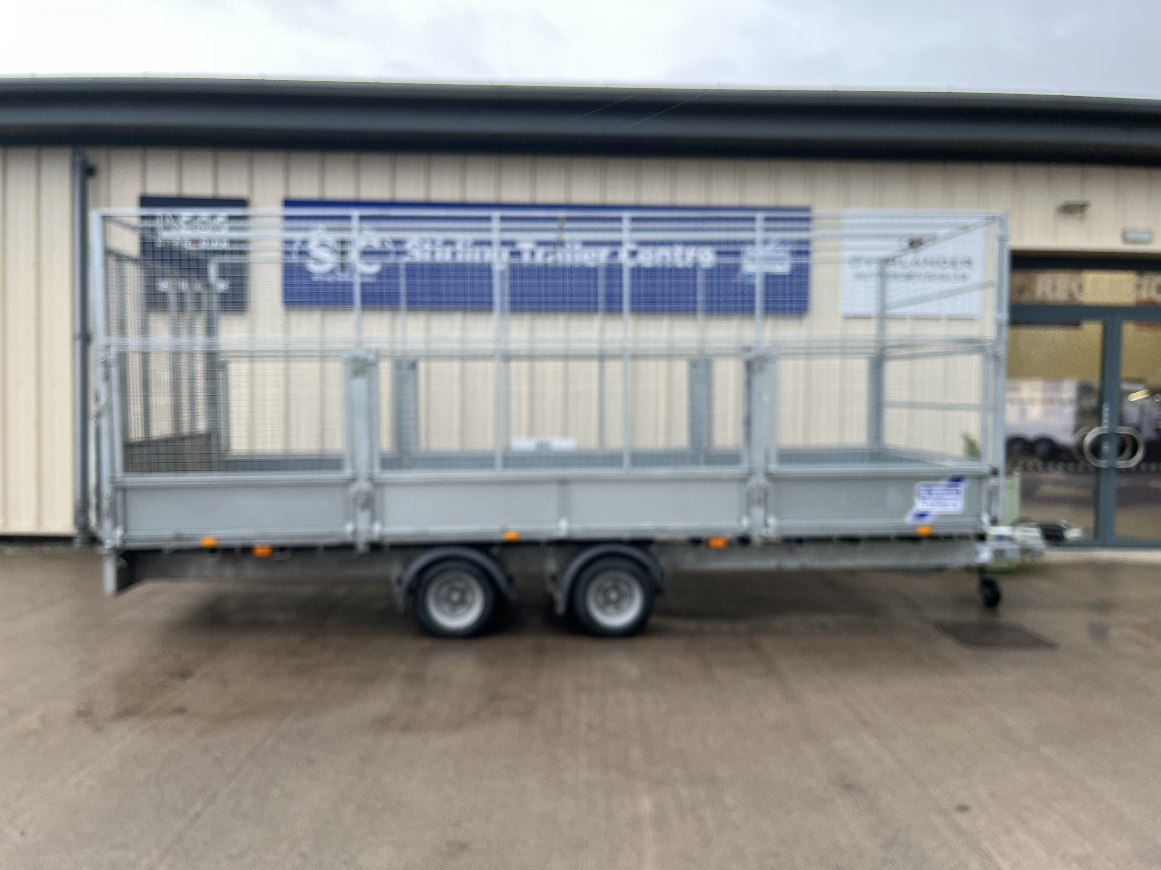 Alternative LM186 image