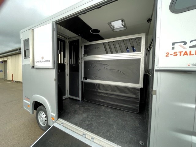 Alternative R240 image