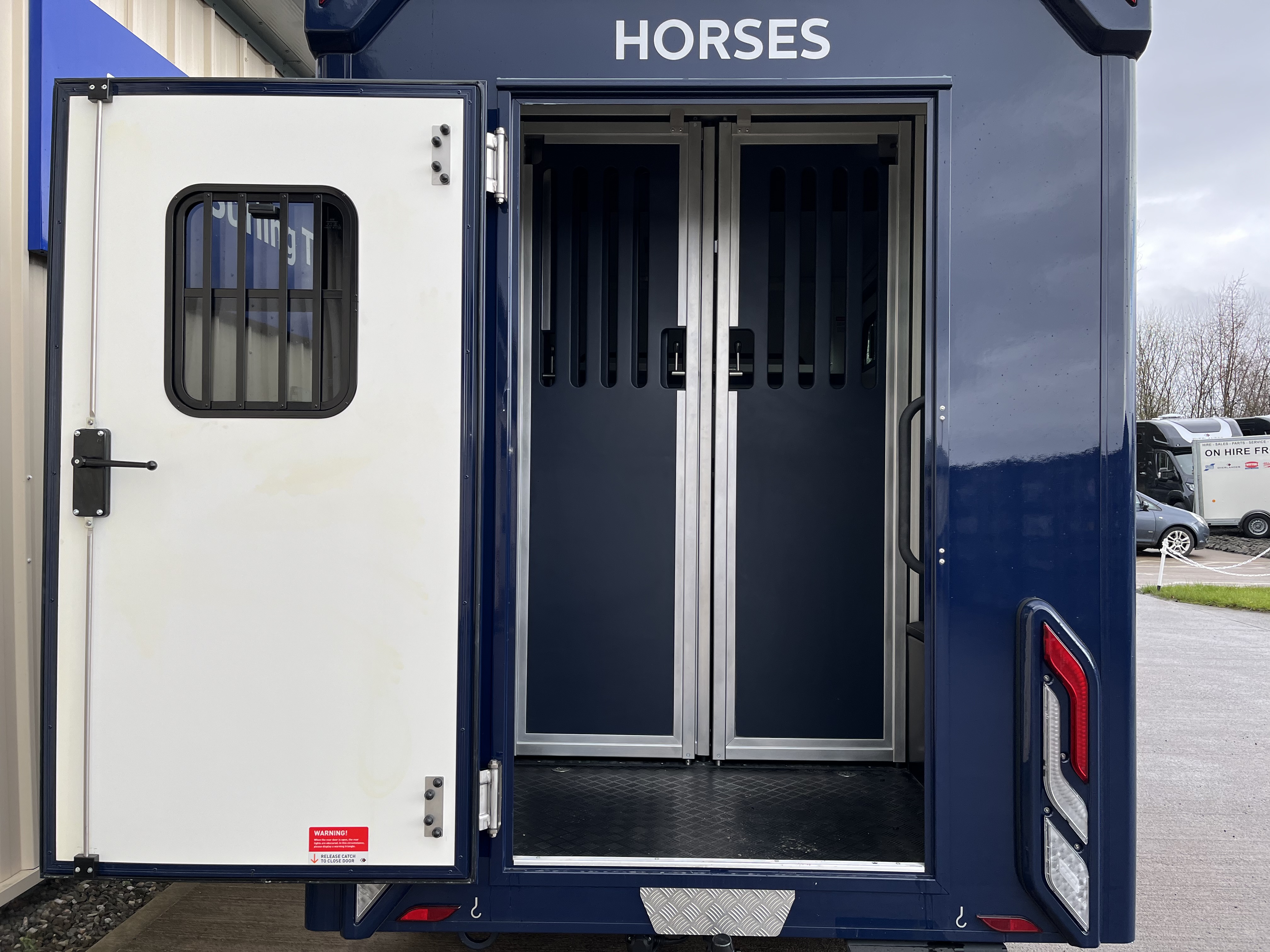 Alternative R240 image